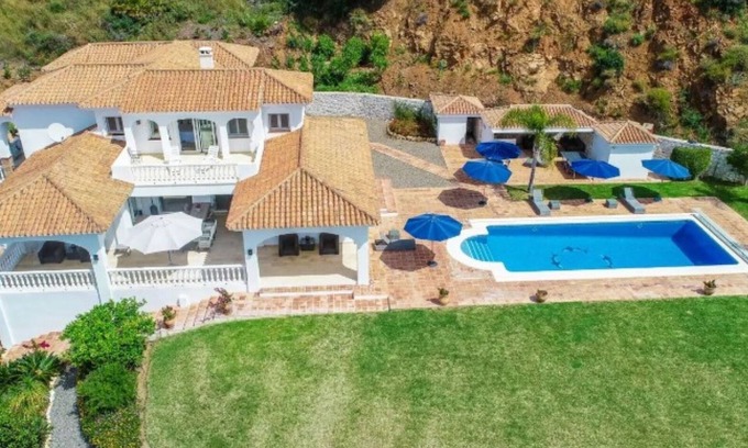 Mijas Villa | Villa Mirador de Valtocado with sea views, heated pool and Wi-Fi