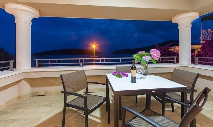 Molunat Apartment | Villa Molunat