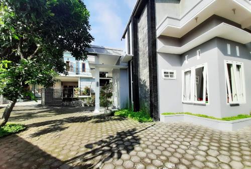 Prigen House | Villa Monesa Tretes