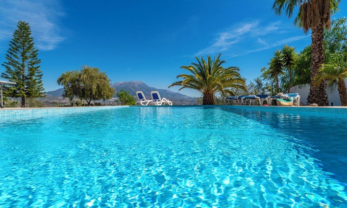 Vinuela Villa | Villa Monterosa with Lake and Mountain View, Pool, Garden & Wi-Fi
