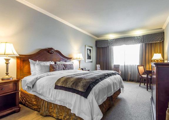 San Bruno Hotel | Villa Montes Hotel an Ascend Hotel Collection Member