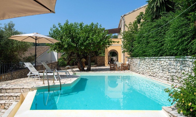 Kassiopi Villa | Villa Moyria - Holiday Villa Rental with private pool in Kassiopi, Corfù