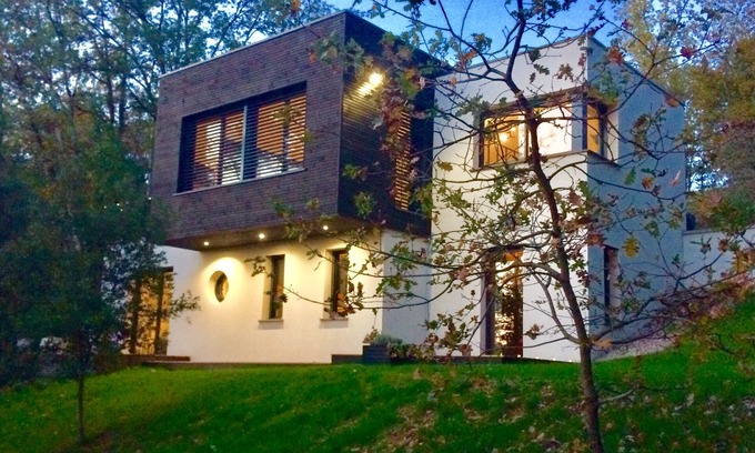 Cazoules Villa | Villa Nakalta - architect-designed house - Dordogne valley - heated pool