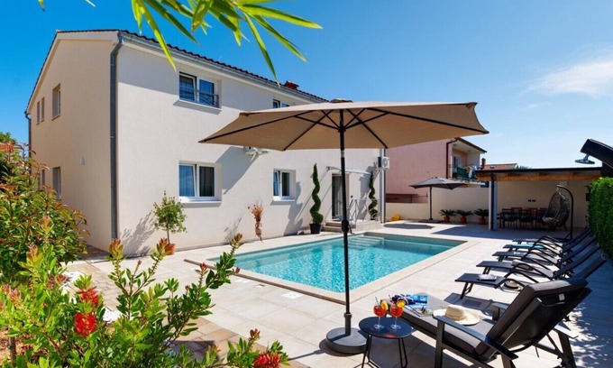 Stinjan Villa | Villa Nata in Pula - Haus für 8-10 Personen