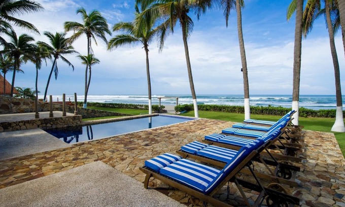 Puente del Mar Villa | Villa near beach with ocean views