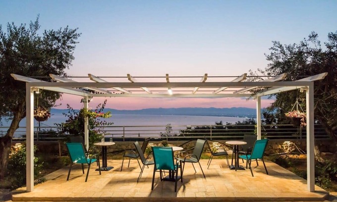 Diasella House | Villa Needa's - Home Love Retreat by the Pool