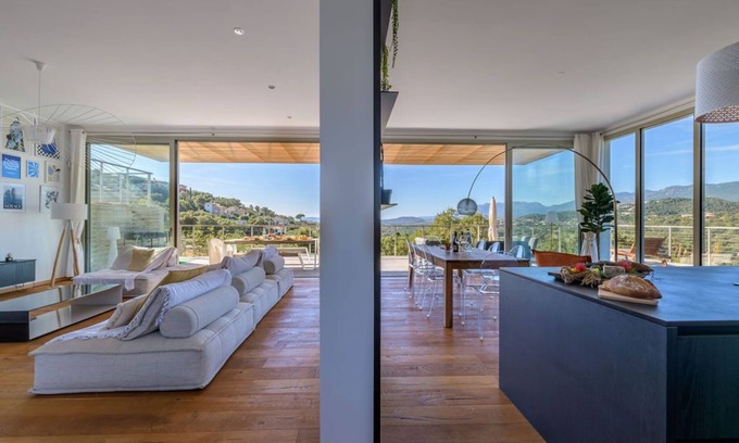 Zonza Villa | Villa NOLLA, fully air-conditioned, heated pool close to beaches