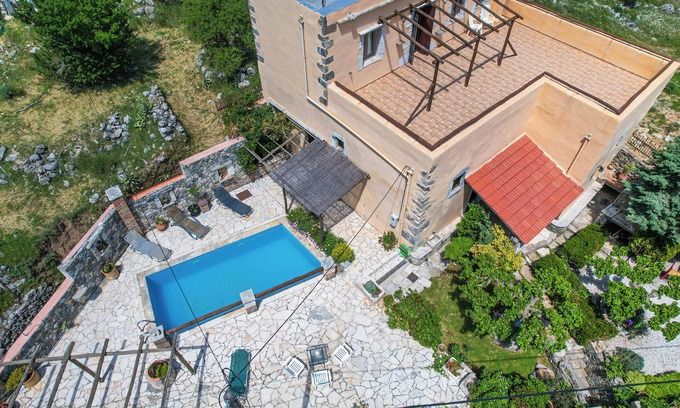 Khora Sfakion Villa | Villa Nostos