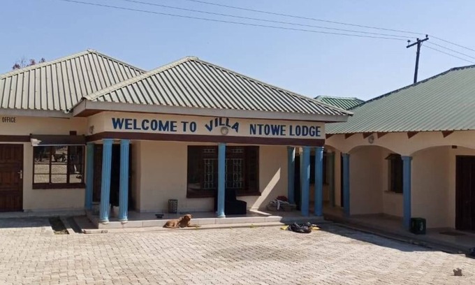 Blantyre Hotel | Villa Ntowe Lodge
