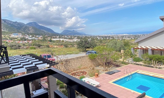 Catalkoy Villa | Villa of Eden w/amazing sea&mountains views in silent neighborhood