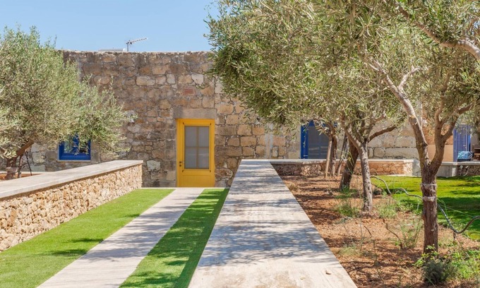 Xaghra Villa | Villa Oliva 4 bedroom villa