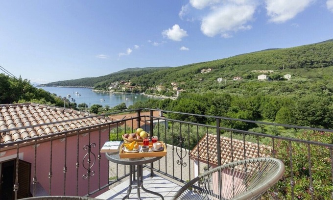 Sveta Marina Villa | Villa Oliva Vilea in Sveta Marina - Haus für 8 Personen