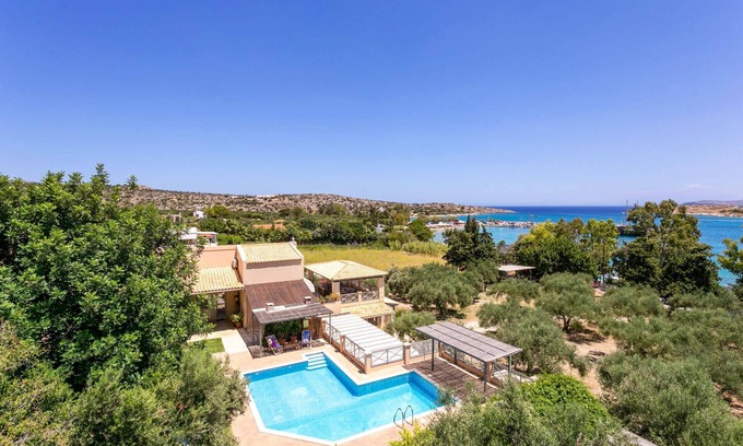 Marathi Villa | Villa Olive Grove by Villa Plus