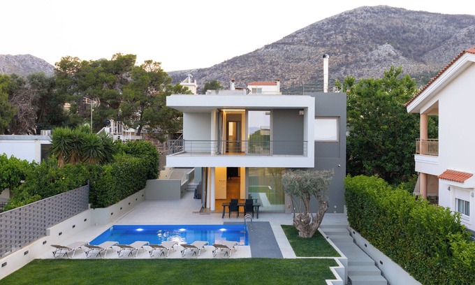 Nea Makri Villa | Villa Olivea - Where every moment blossoms!