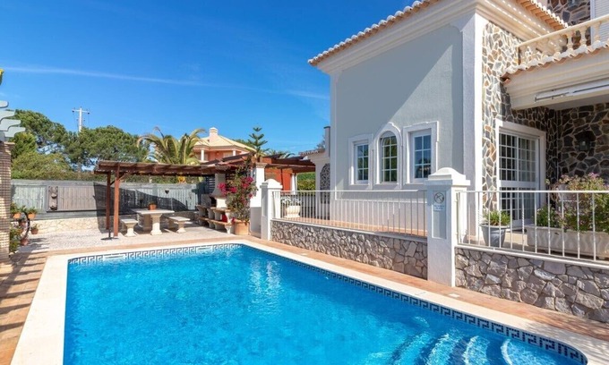 Porches Villa | Villa Oliveira, Family villa, BBQ & Pool