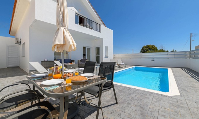 Xylofagou Villa | Villa Olivia - 3 bedroom villa ideal for relaxed family holidays