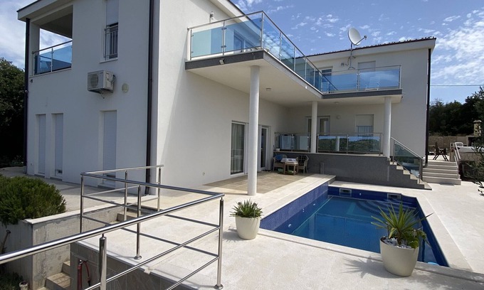 Marina Apartment | Villa Oliwa