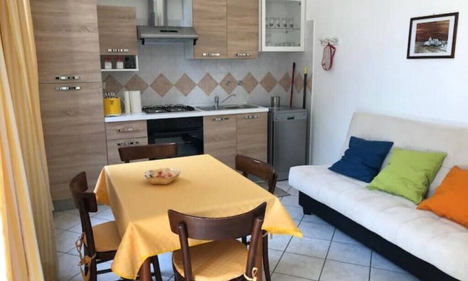 Nebbiuno Apartment | Villa Ombrosa, comfortable apartment on the ground floor