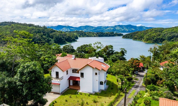Arenal Villa | Villa on Lake Arenal - Adventure + Relaxation - Quiet Gated Community