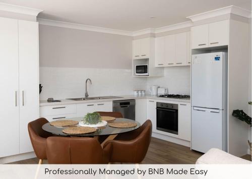 Bletchington House | Villa on Matthews - Modern & Cosy, Escape for 2