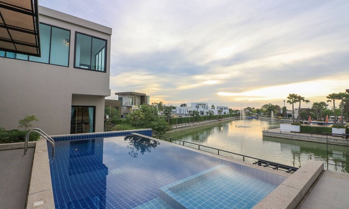 Na Chom Thian House | Villa Ozone Pattaya Baan 30