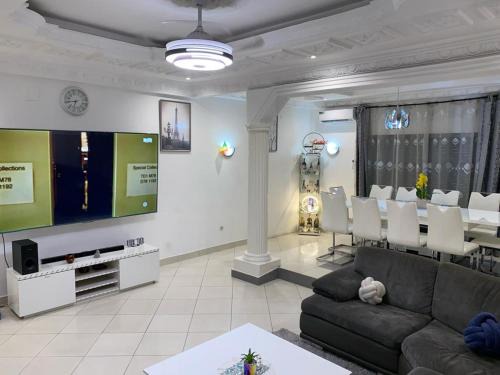 Brazzaville Apartment | Villa Palmeraie