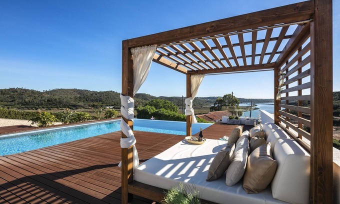 Silves Villa | Villa Paradise - Arade River getaway