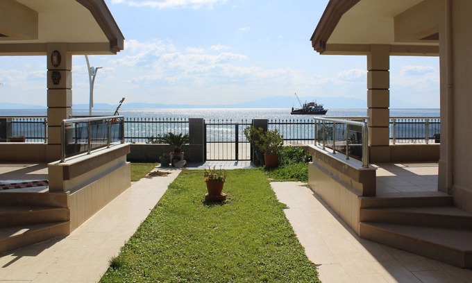 Ozdere Villa | Villa Paralia - cozy triplex by the sea