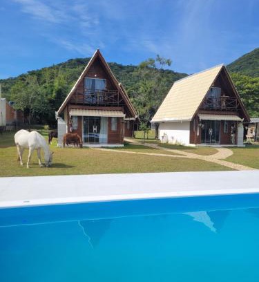 Praia da Armacao do Itapocoroi Hotel | Villa Park Chalés - A sua fazendinha ao lado do Beto Carrero