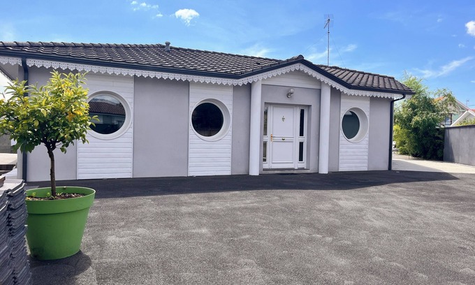 Andernos-les-Bains Villa | VILLA PATIO 150M² 4/6 people