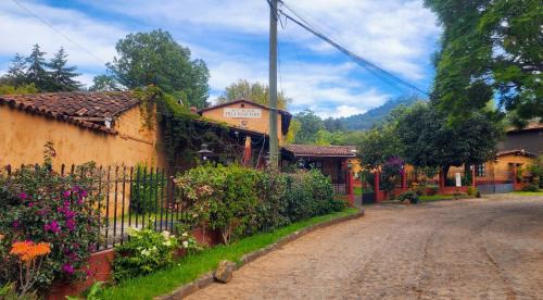 Patzcuaro Hotel | Villa Patzcuaro Garden Hotel