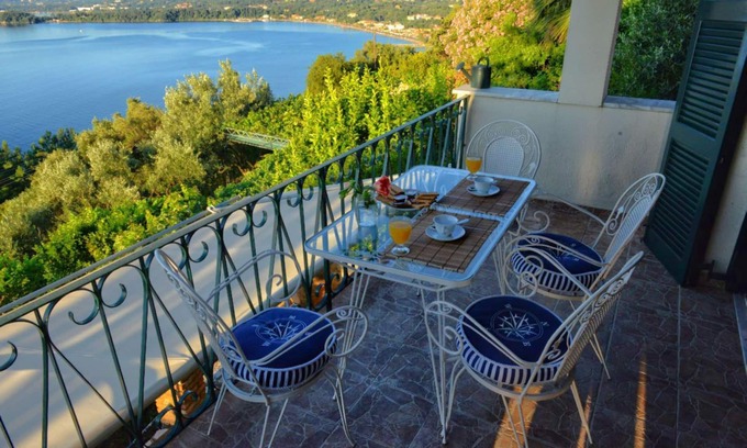 Pirgi Villa | Villa Pergola Family - friendly
