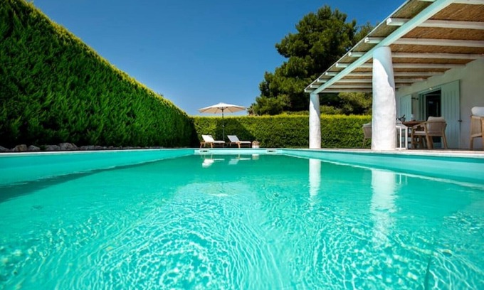 Tingaki Villa | Villa Perla Blanca
