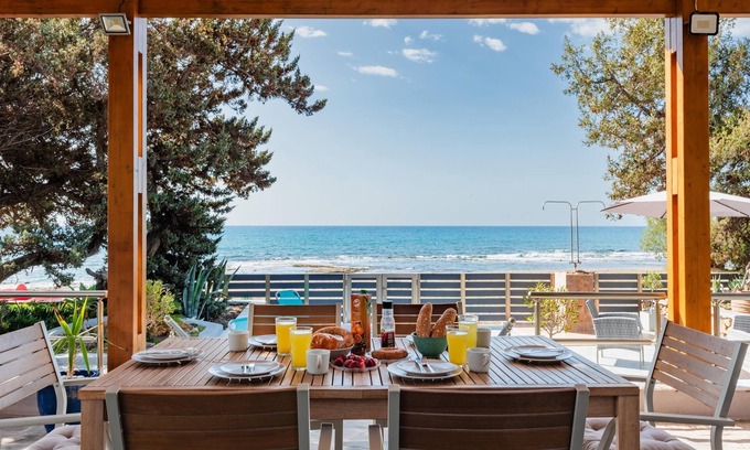 Lardos Villa | Villa Perla on the beach with amazing private pool