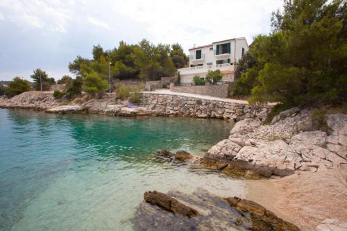 Razanj Villa | Villa Perun