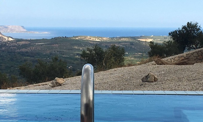 Makhairoi Villa | Villa Petra -Fantastic Sea and Mountain Views, High speed internet in all rooms