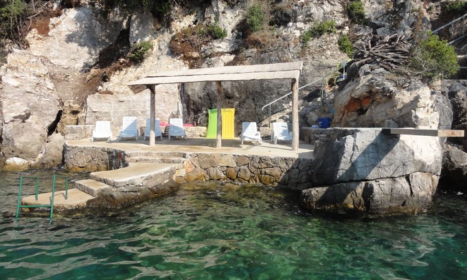 Gruda Villa | Villa Petrosa is a perfect blend of past and present.