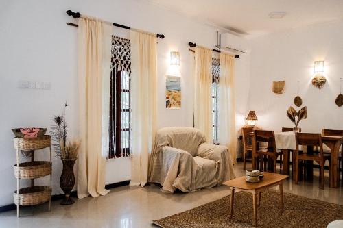 Thalaramba Villa | Villa Pierre