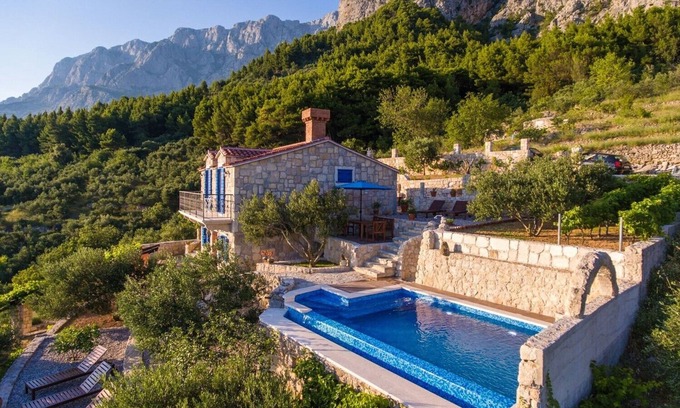 Makarska Villa | Villa Pina in Makarska, private pool