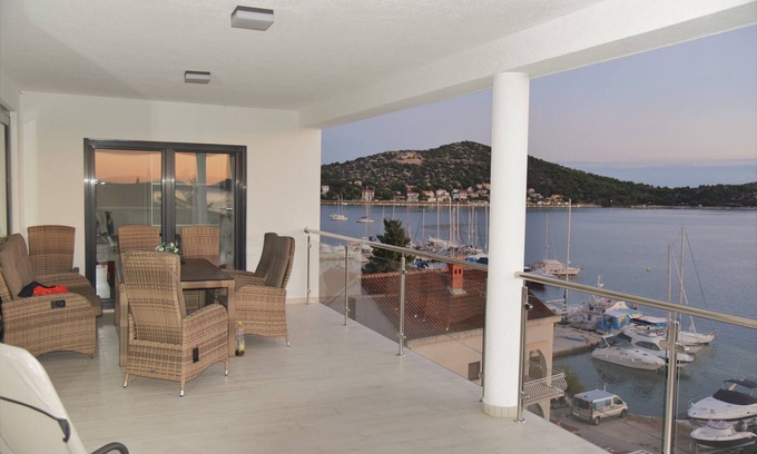 Tijesno Apartment | Villa Pina Tisno TOP* Luxury penthouse Panorama with fantastic sea view