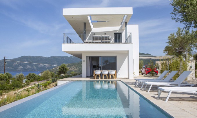 Evgiros Villa | VILLA PINEA - Newly built modern villa few minutes from the beach -