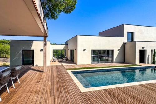 Lezignan-Corbieres Villa | Villa Pineda - Luxe Piscine & Nature