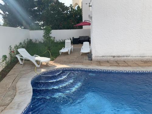 Saidia Villa | VILLA PISCINE BORD DE MER