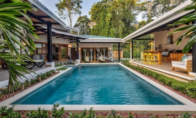 Chiguata Villa | Villa Port Vell, new home 4 BR/4 BA, pool and bar! Now with A/C