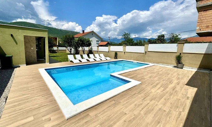 Mostar Villa | Villa Porto - Luxury Villa with Swimming Pool