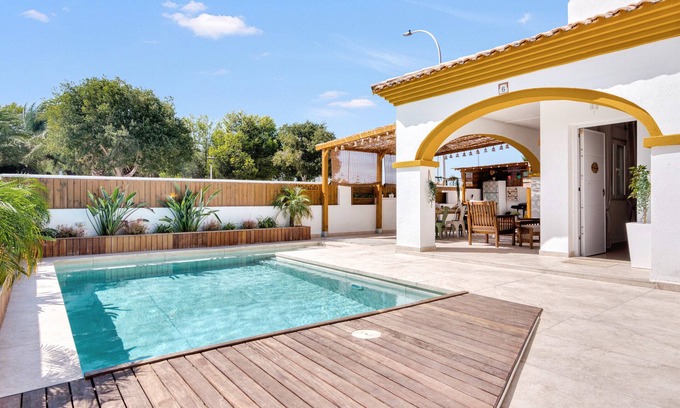 Vergel Villa | Villa 'Preciosa Denia' with Sea View, Wi-Fi and Air Conditioning
