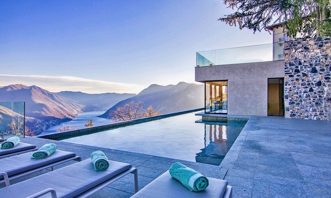 Pigra Villa | VILLA PRESTIGE - Eight Bedroom Villa, Sleeps 14
