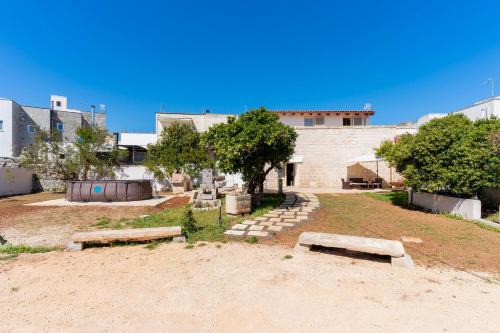 Giuggianello House | Villa Pussacra by BarbarHouse