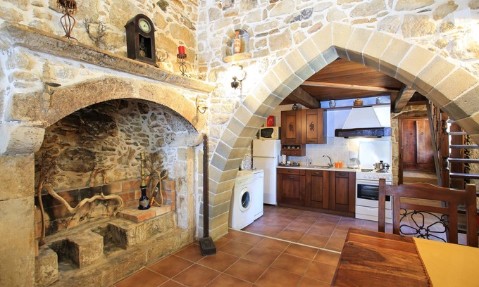 Sivas House | Villa Radamanthis