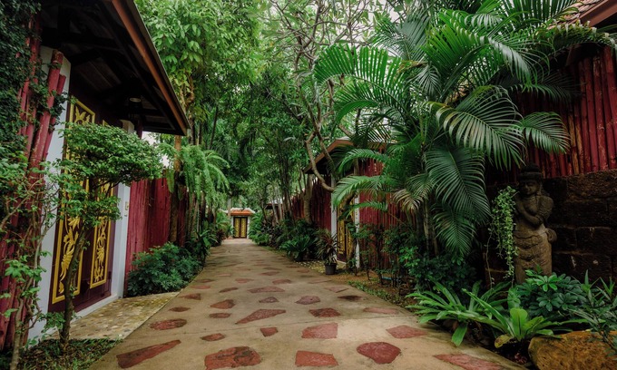 North Pattaya Villa | Villa Raya Private Pool Villas Resort